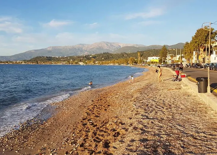House By The Sea/Σπίτι Στην Θάλασσα